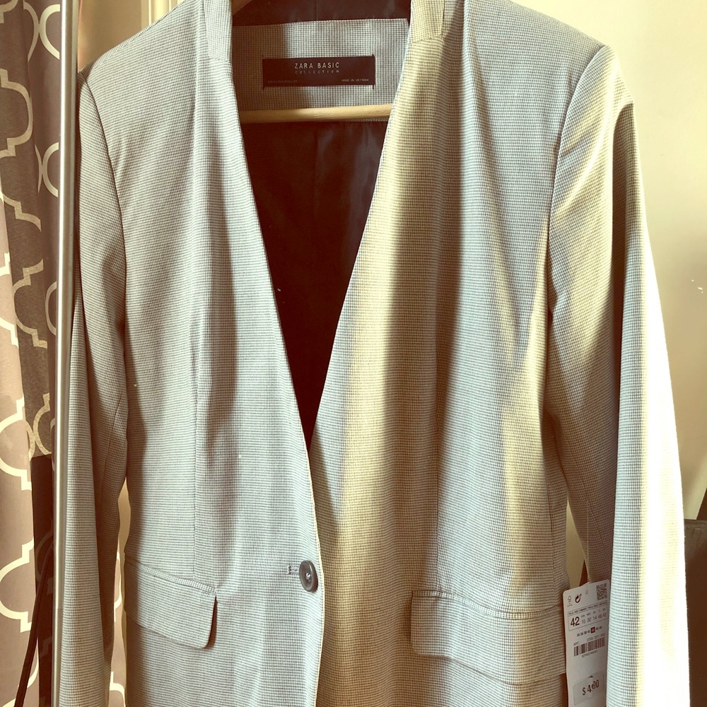 Zara Blazer - Picture 2 of 6